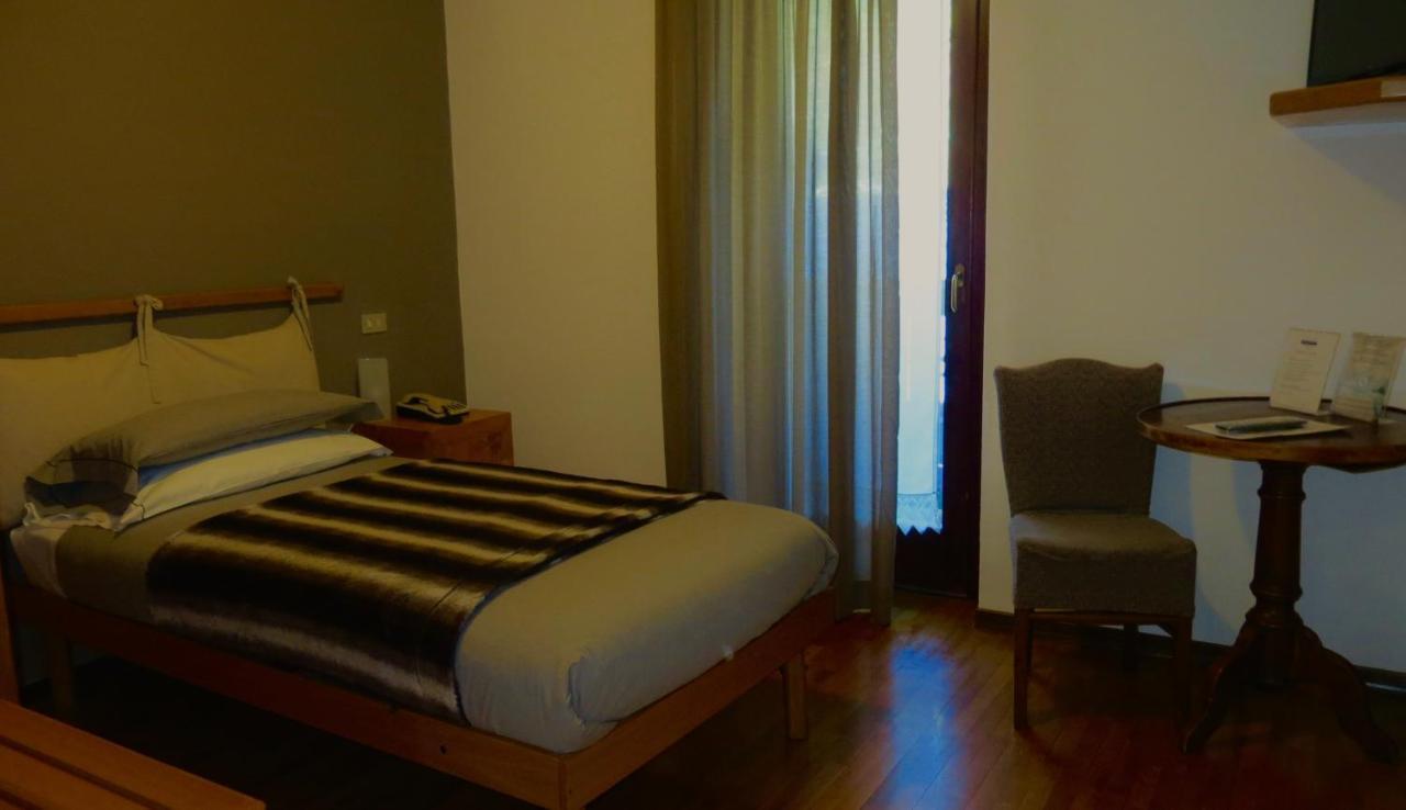 Hotel Garni Sorriso Ponte Di Legno Buitenkant foto