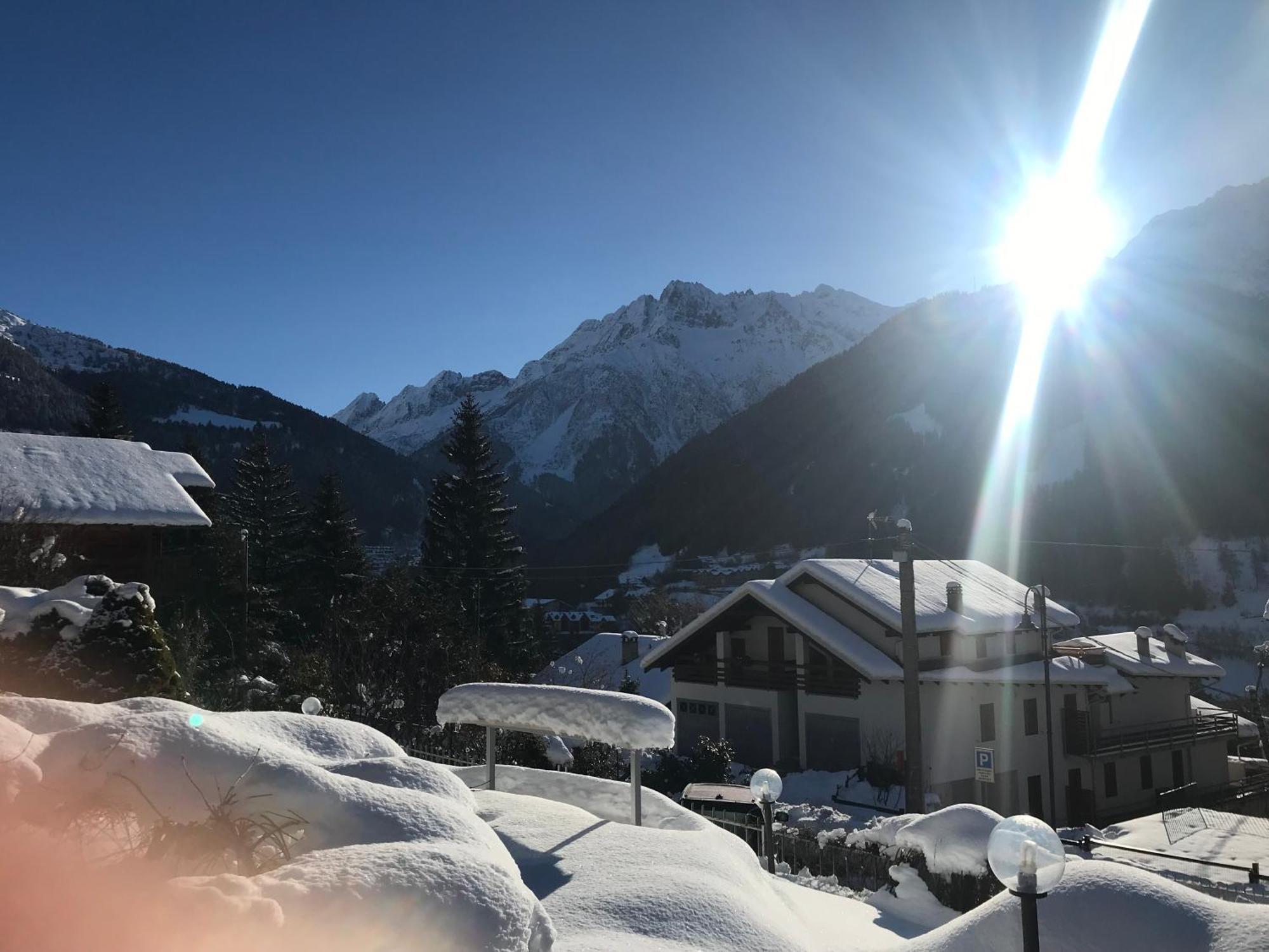 Hotel Garni Sorriso Ponte Di Legno Buitenkant foto